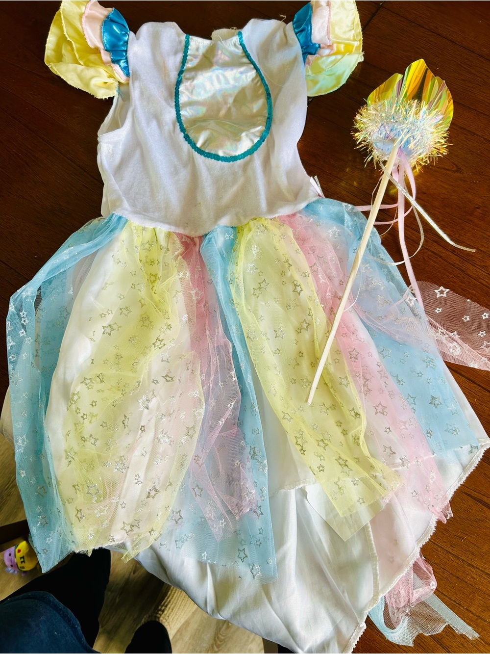 Girls size 5/6 Pastel Fairy Princess Dress for Kids with Light up Wand costume